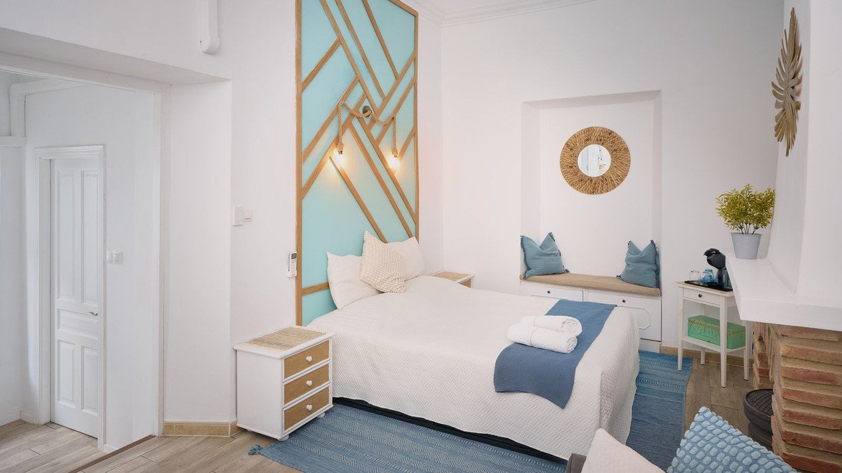 5 Bed Townhouse in Coín