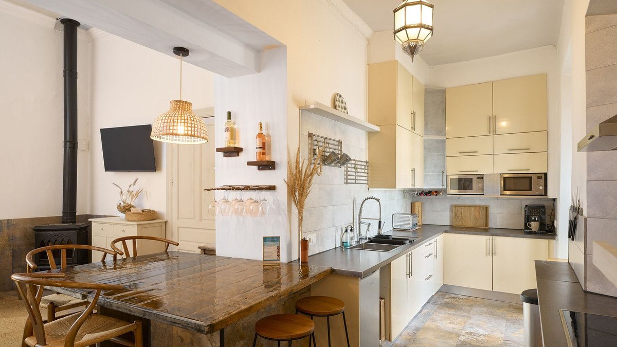 5 Bed Townhouse in Coín
