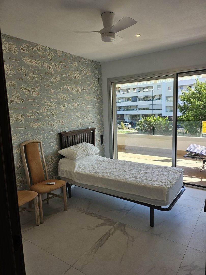 3 Bed Middle Floor Apartment in San Pedro de Alcántara