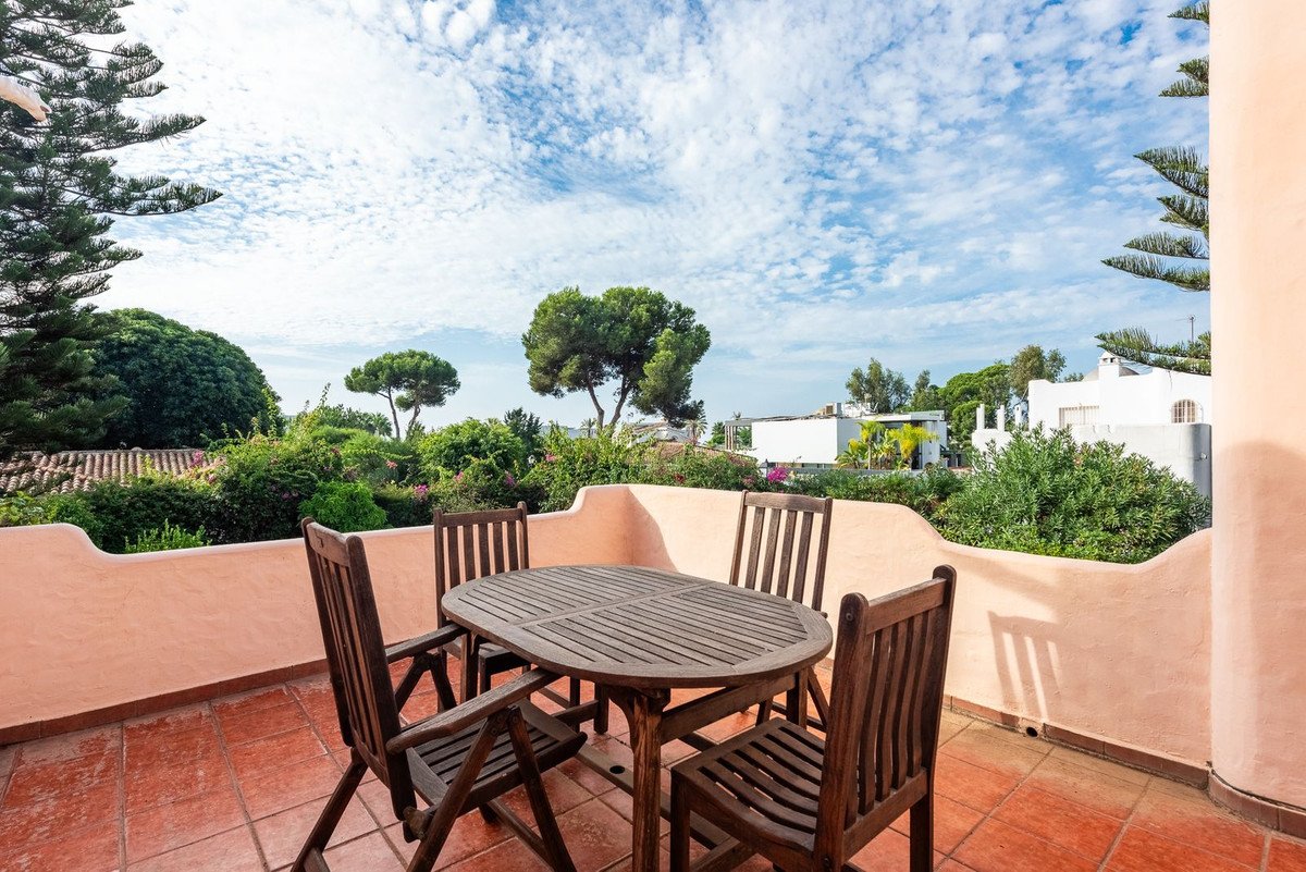 4 Bed Detached Villa in El Paraiso