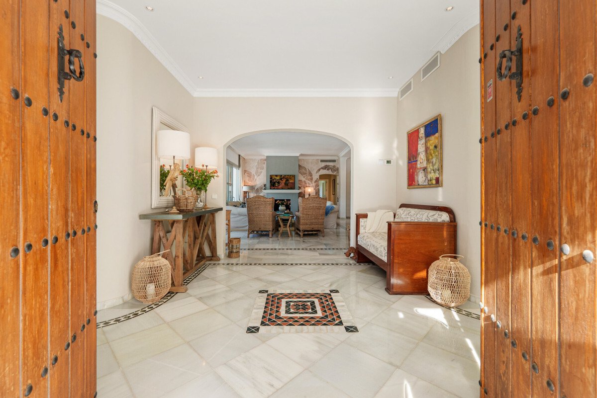 4 Bed Detached Villa in Sierra Blanca