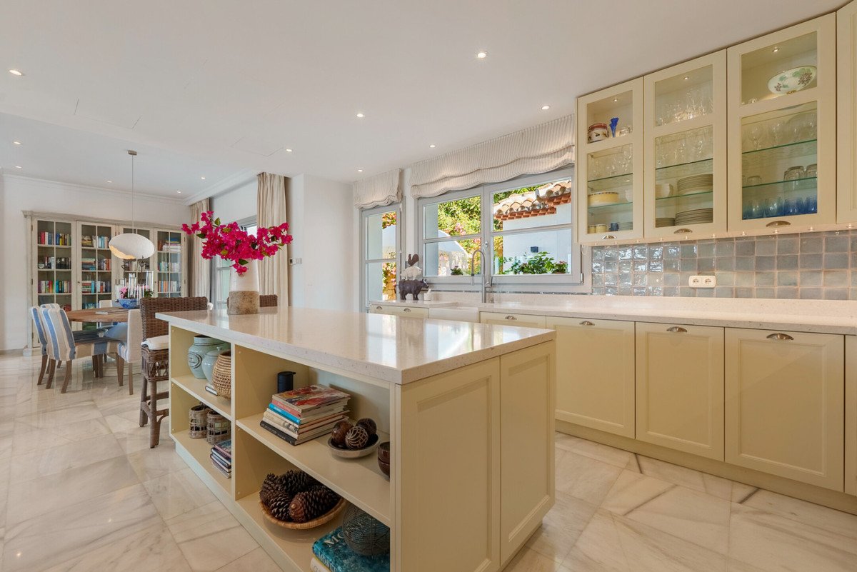 4 Bed Detached Villa in Sierra Blanca