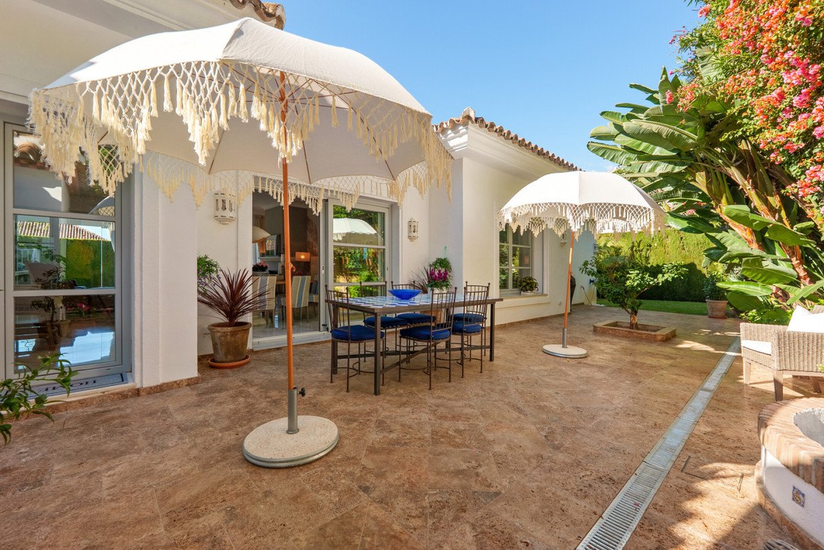 4 Bed Detached Villa in Sierra Blanca