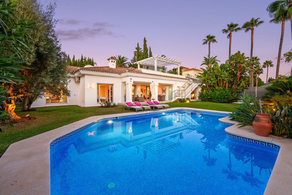 4 Bed Detached Villa in Sierra Blanca