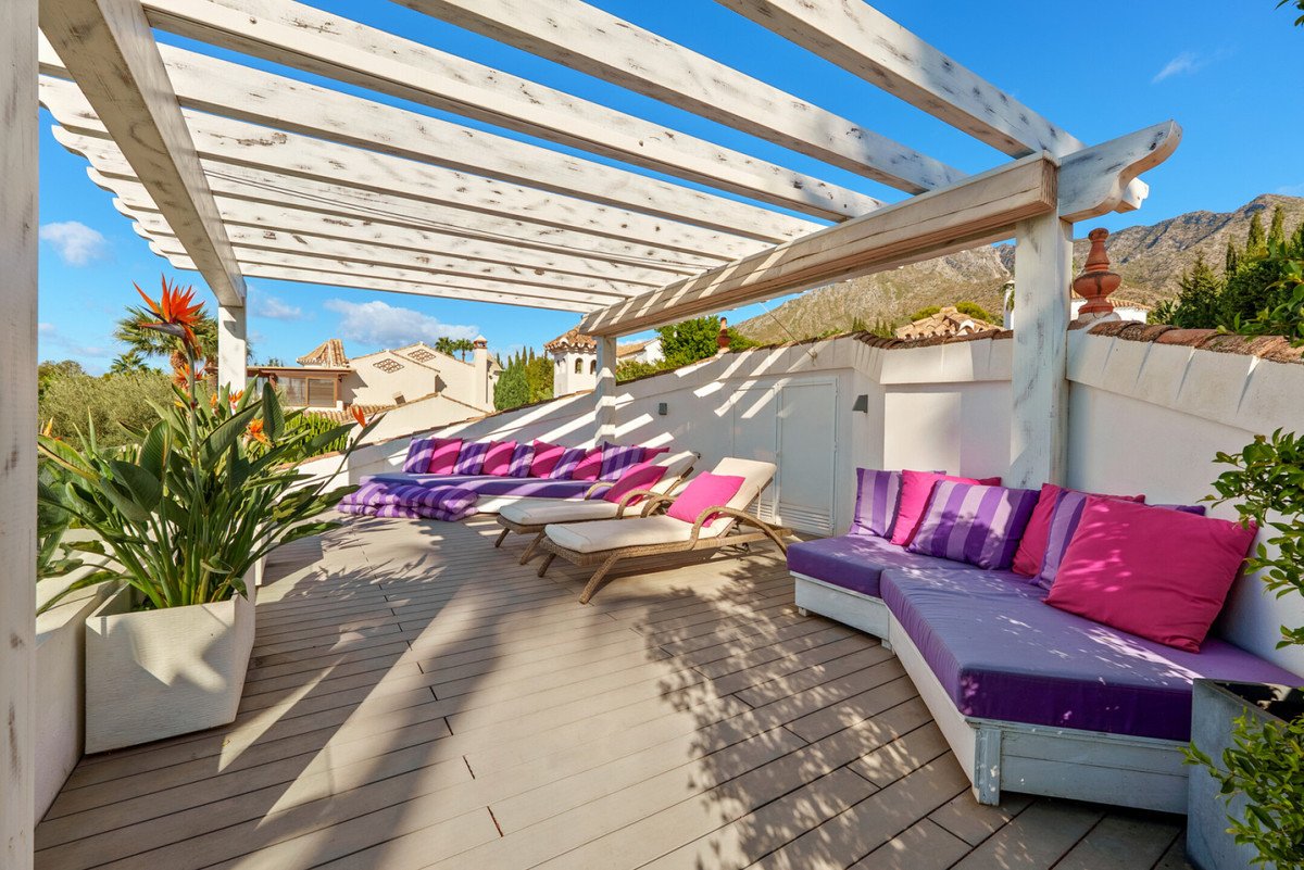 4 Bed Detached Villa in Sierra Blanca
