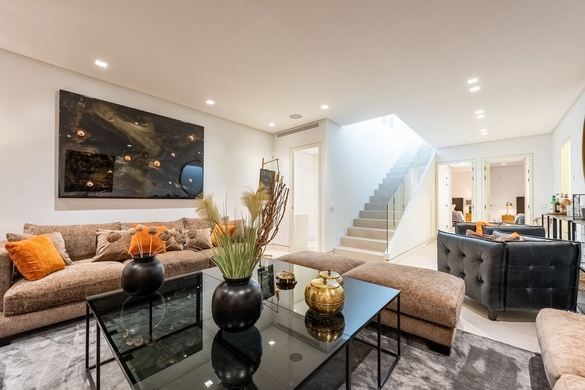 5 Bed Detached Villa in The Golden Mile