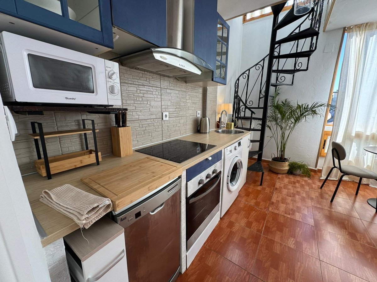 2 Bed Bungalow in Los Altos