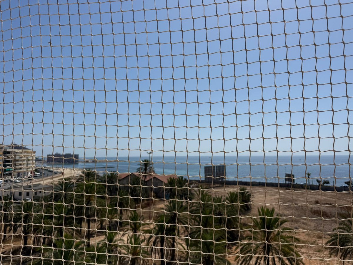 2 Bed Ground Floor Apartment in Playa de los Locos
