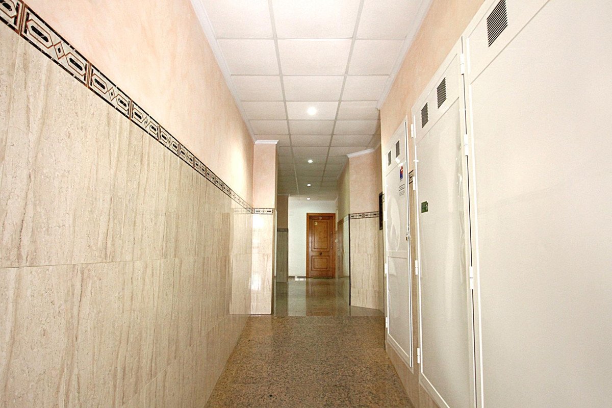 3 Bed Middle Floor Apartment in Torrevieja