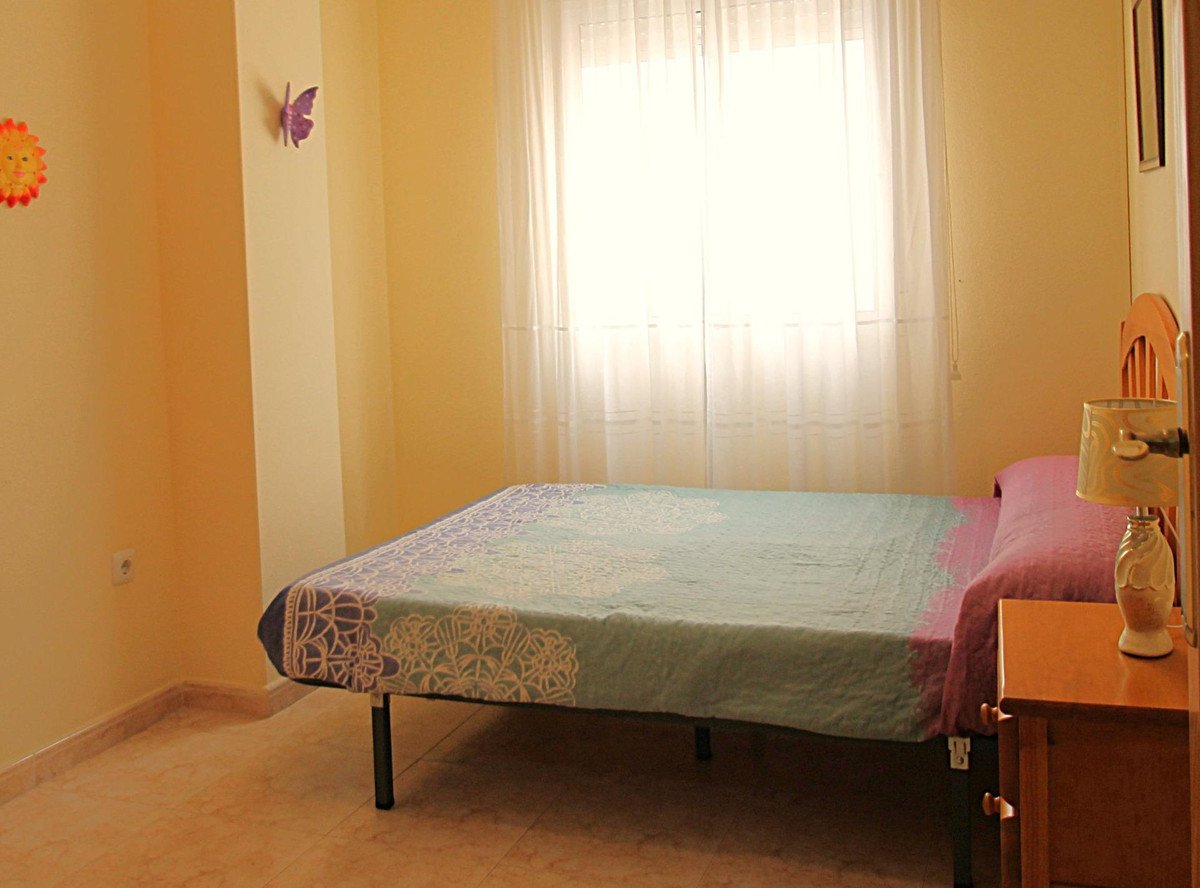 3 Bed Middle Floor Apartment in Torrevieja