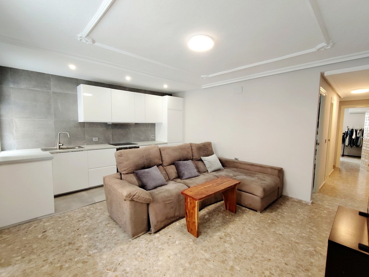 2 Bed Ground Floor Apartment in La Mata