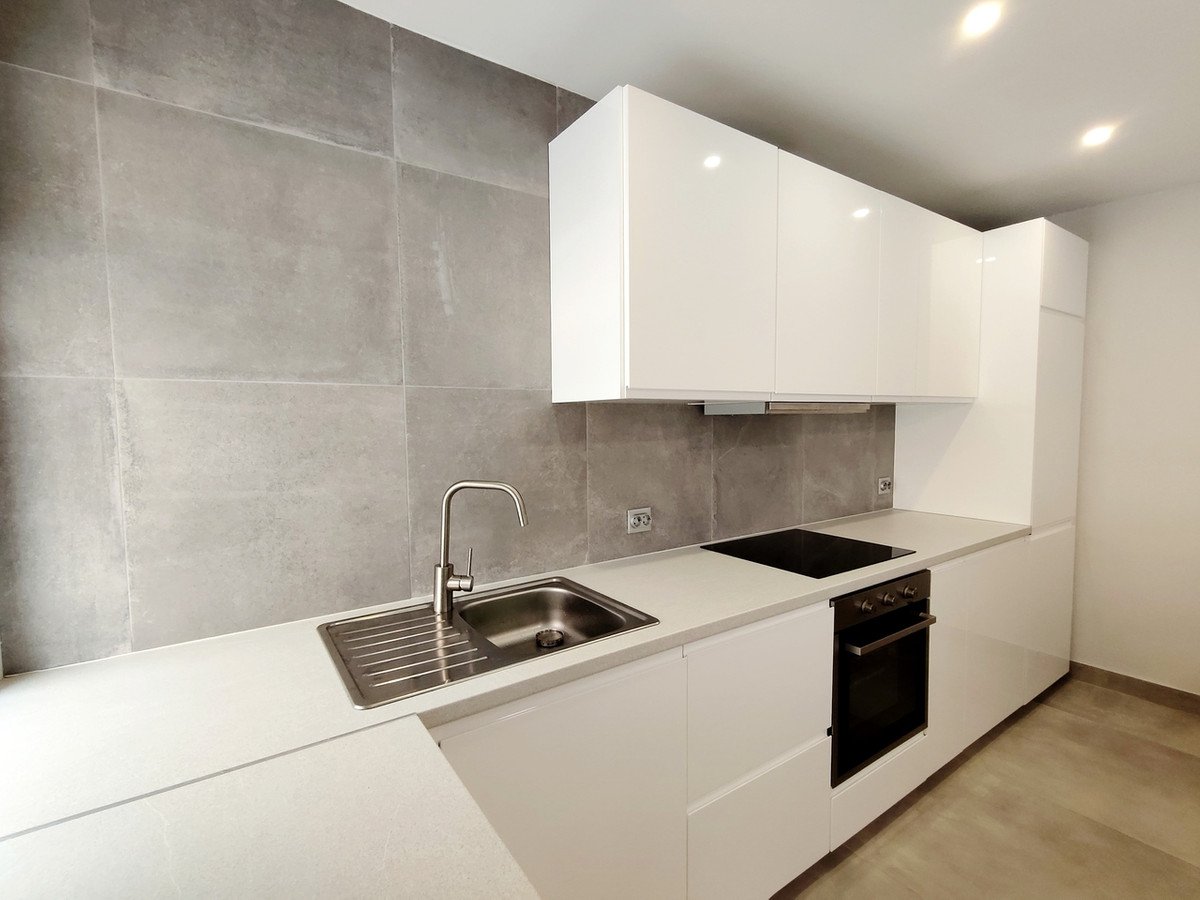 2 Bed Ground Floor Apartment in La Mata