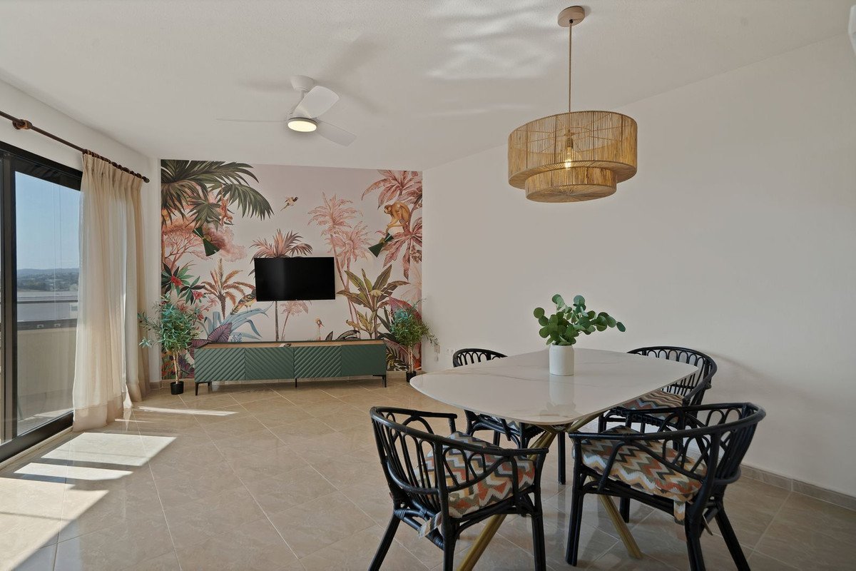 1 Bed Middle Floor Apartment in Estepona