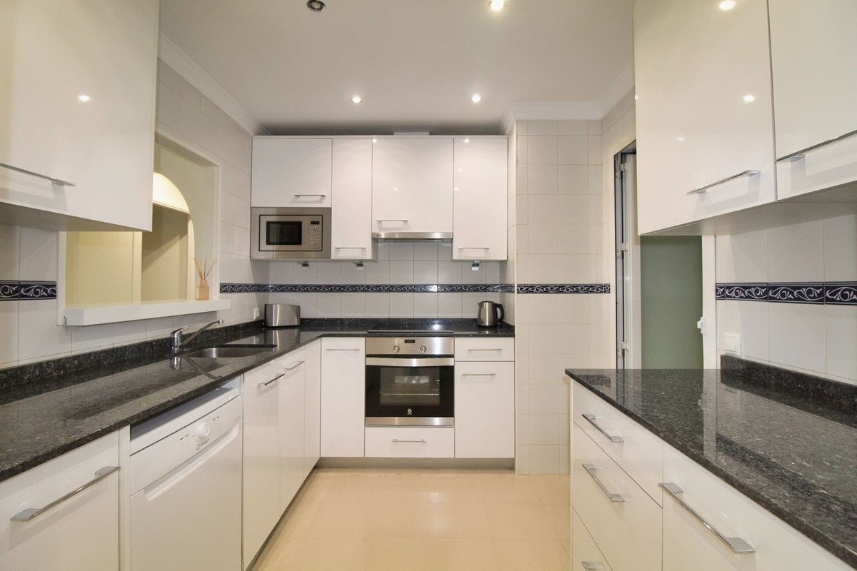 2 Bed Ground Floor Apartment in La Cala Hills