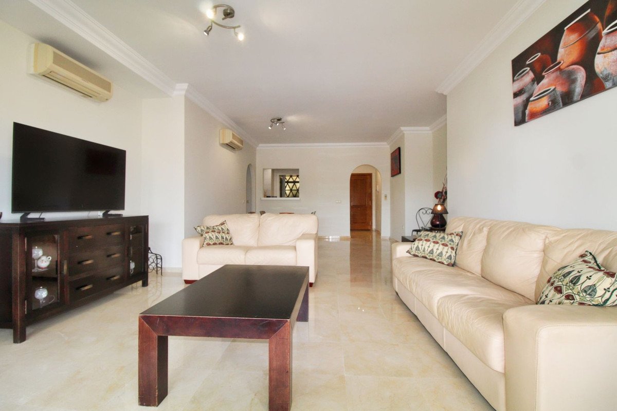 2 Bed Ground Floor Apartment in La Cala Hills