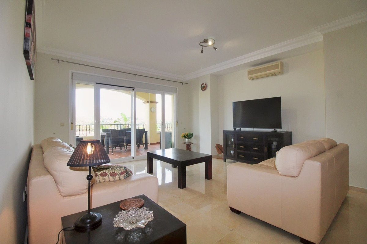 2 Bed Ground Floor Apartment in La Cala Hills
