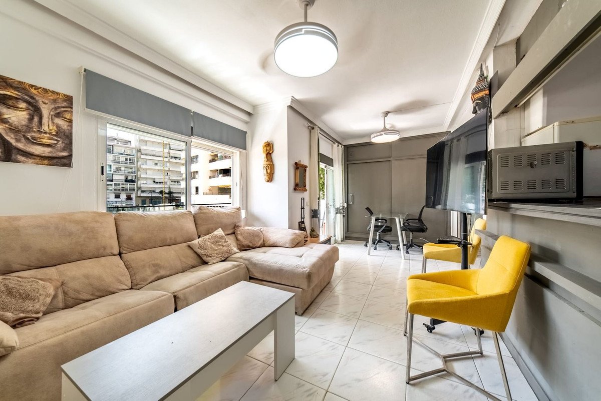 1 Bed Middle Floor Apartment in Marbella