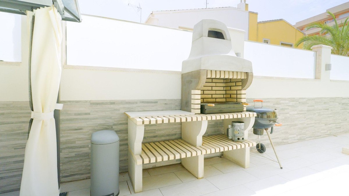 4 Bed Townhouse in Punta Prima