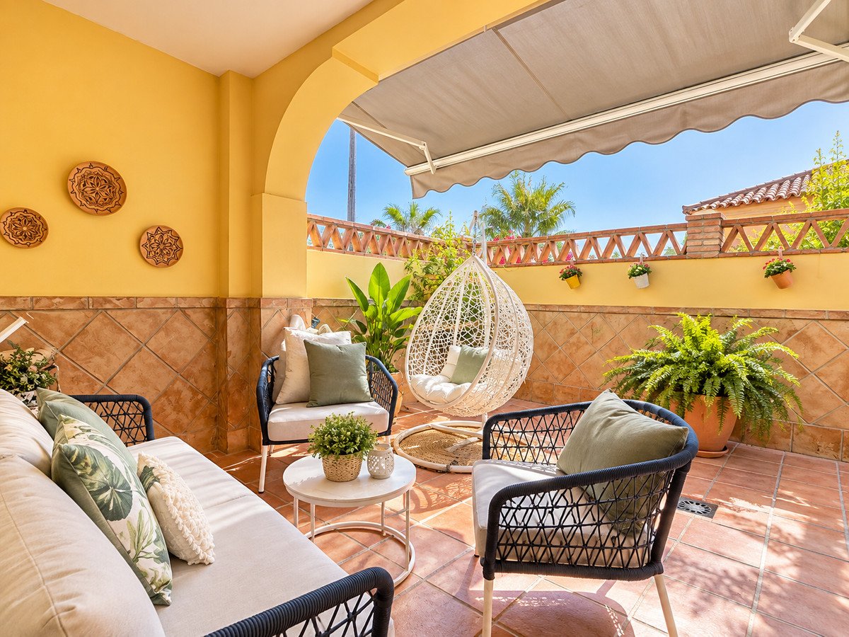 4 Bed Townhouse in Estepona