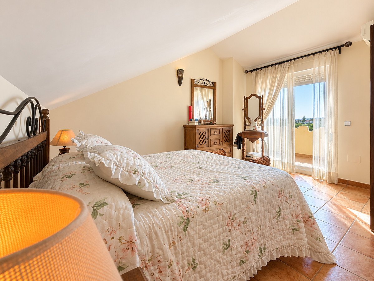 4 Bed Townhouse in Estepona