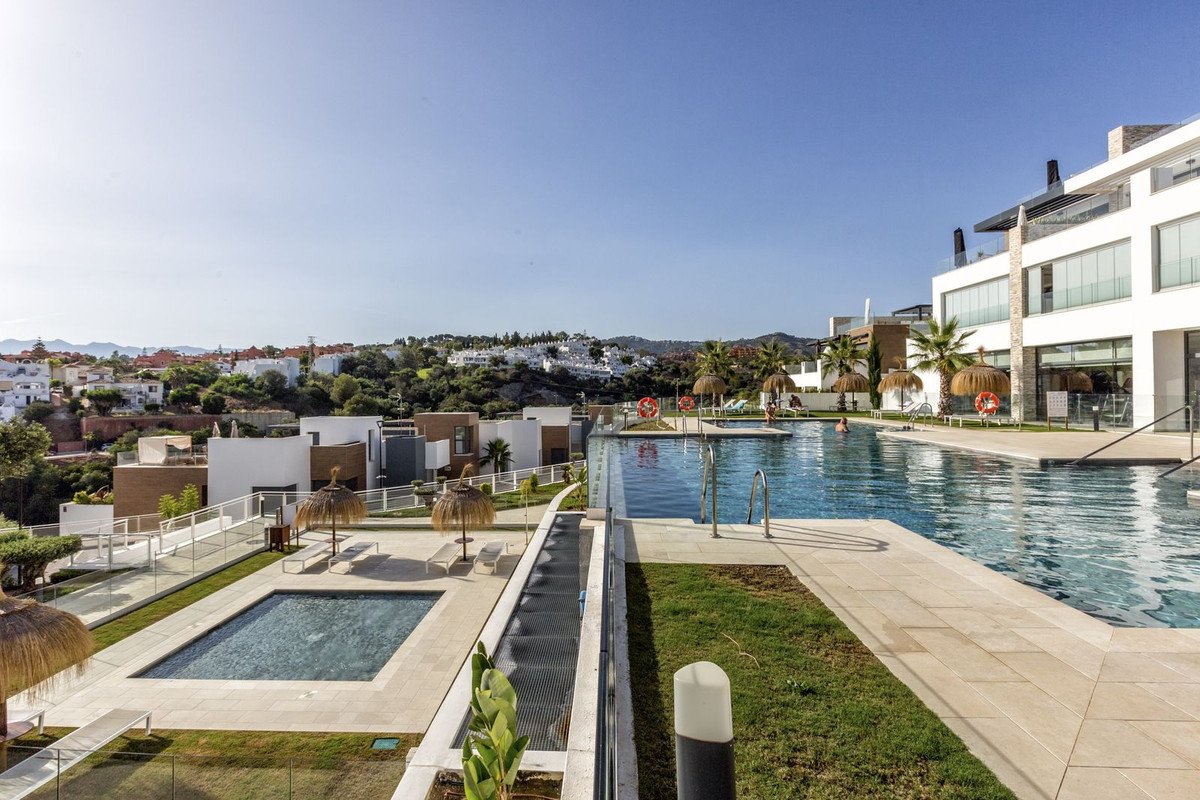 3 Bed Ground Floor Apartment in Cabopino