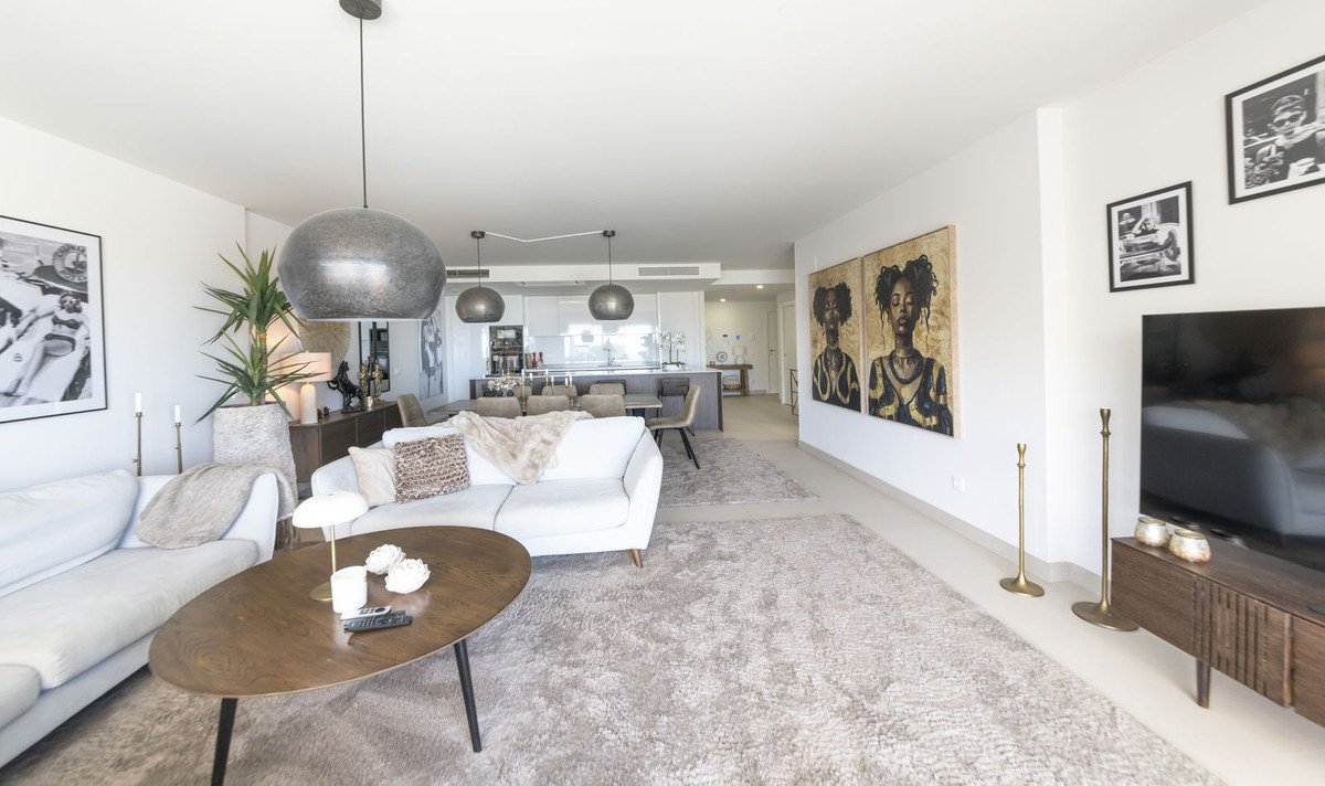 3 Bed Ground Floor Apartment in Calanova Golf