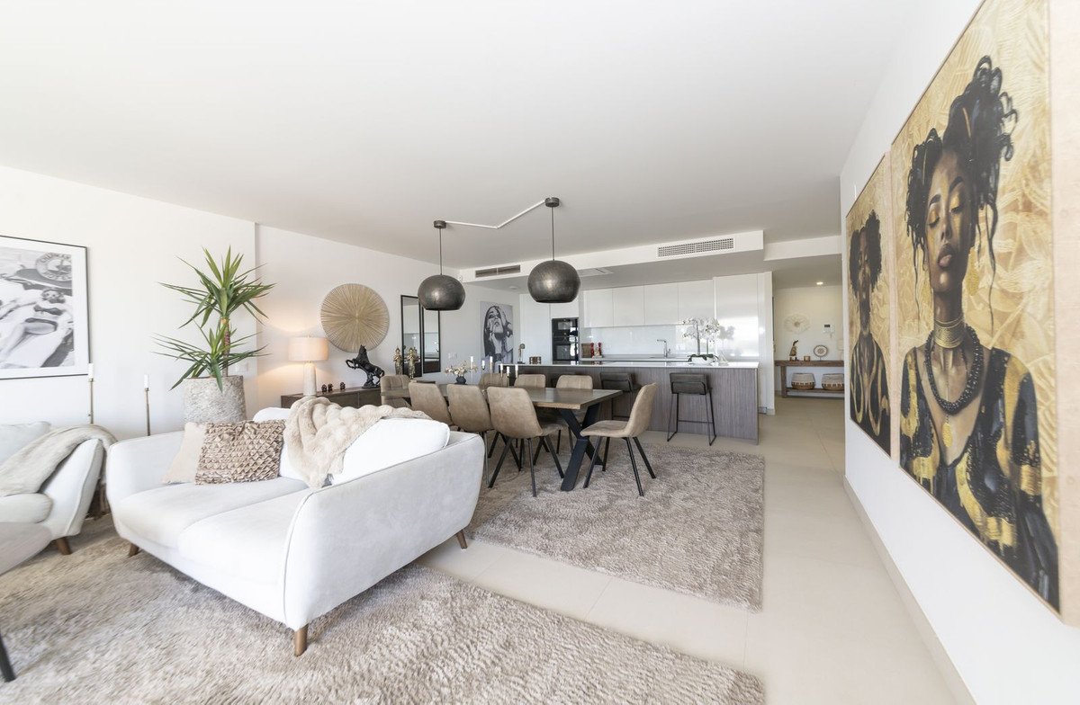 3 Bed Ground Floor Apartment in Calanova Golf