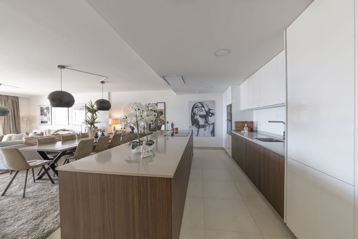 3 Bed Ground Floor Apartment in Calanova Golf