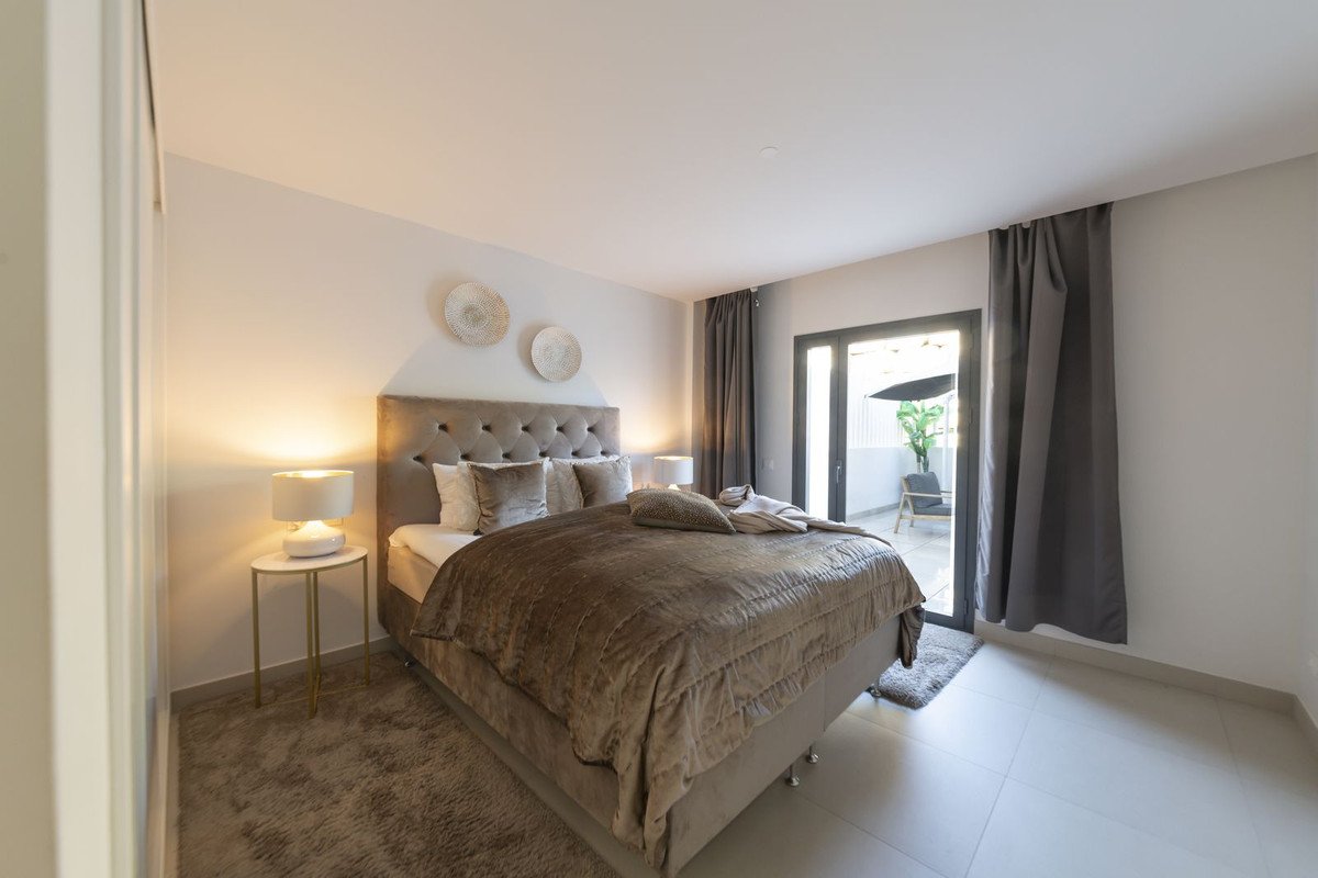 3 Bed Ground Floor Apartment in Calanova Golf