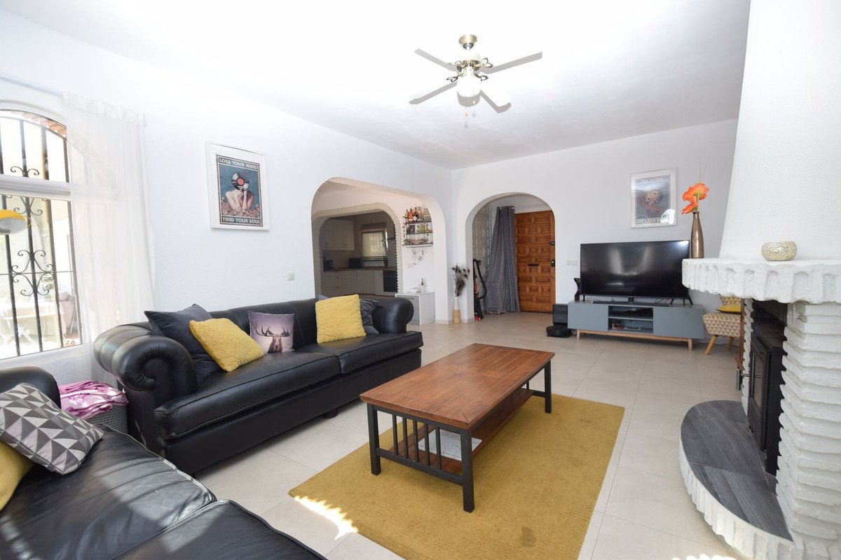 3 Bed Detached Villa in Mijas