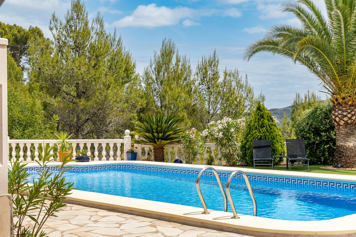 6 Bed Detached Villa in Benigembla