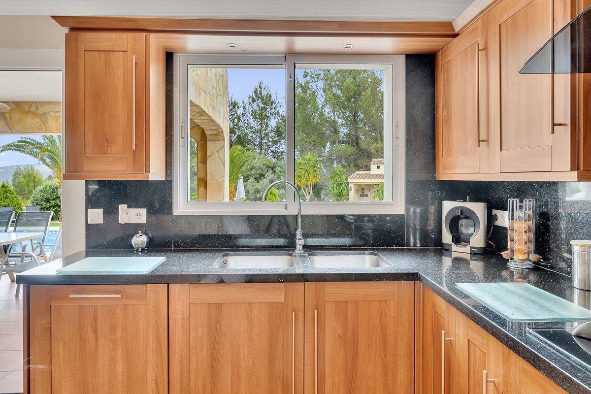 6 Bed Detached Villa in Benigembla