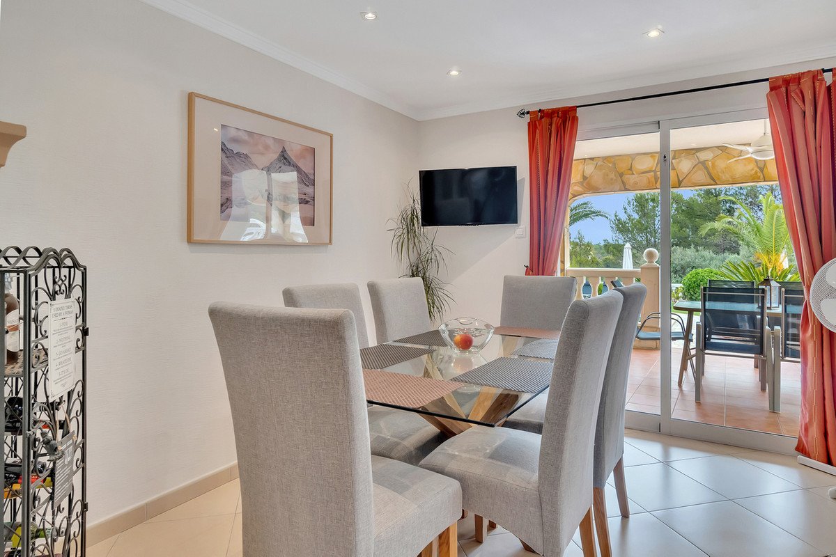 6 Bed Detached Villa in Benigembla