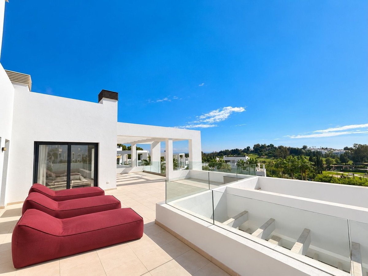 3 Bed Penthouse Duplex in Benahavís