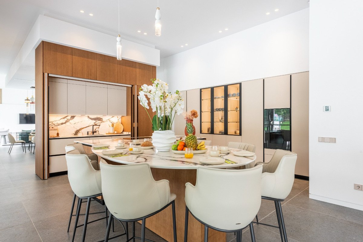 6 Bed Detached Villa in Sotogrande Alto