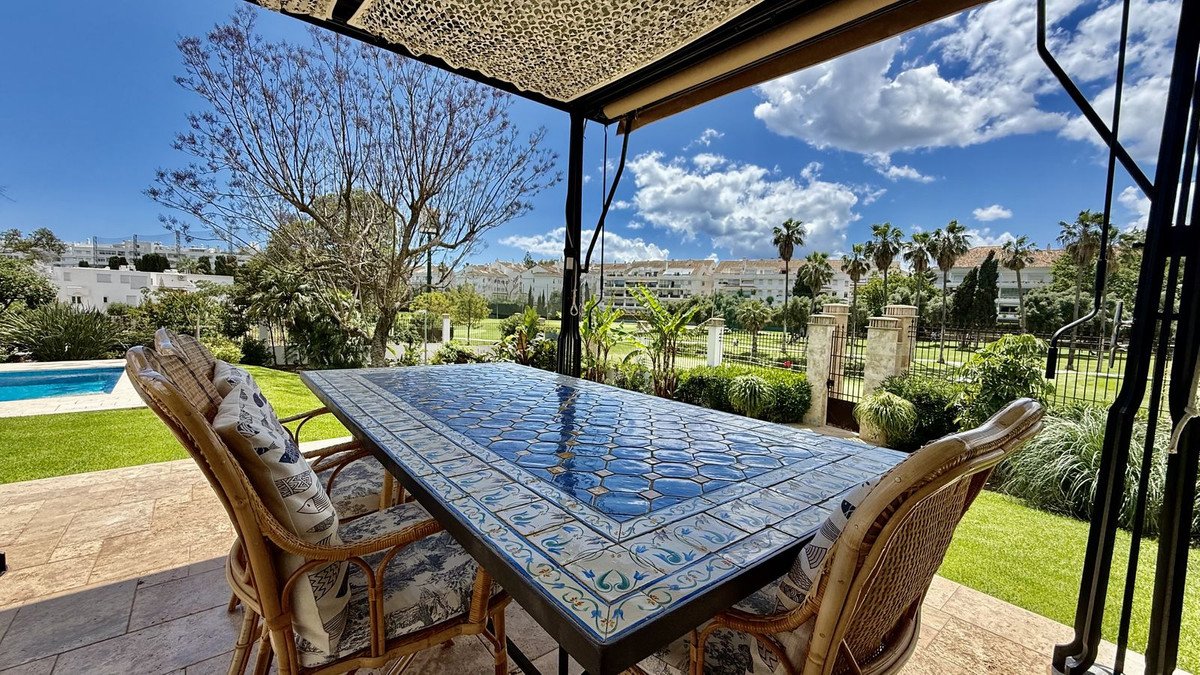 4 Bed Detached Villa in San Pedro de Alcántara
