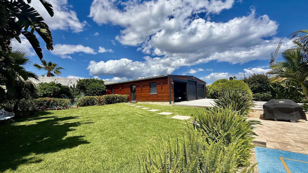 4 Bed Detached Villa in San Pedro de Alcántara