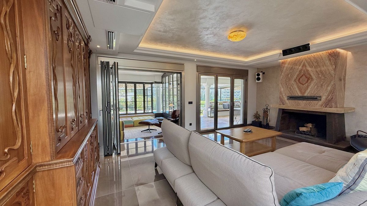 4 Bed Detached Villa in San Pedro de Alcántara