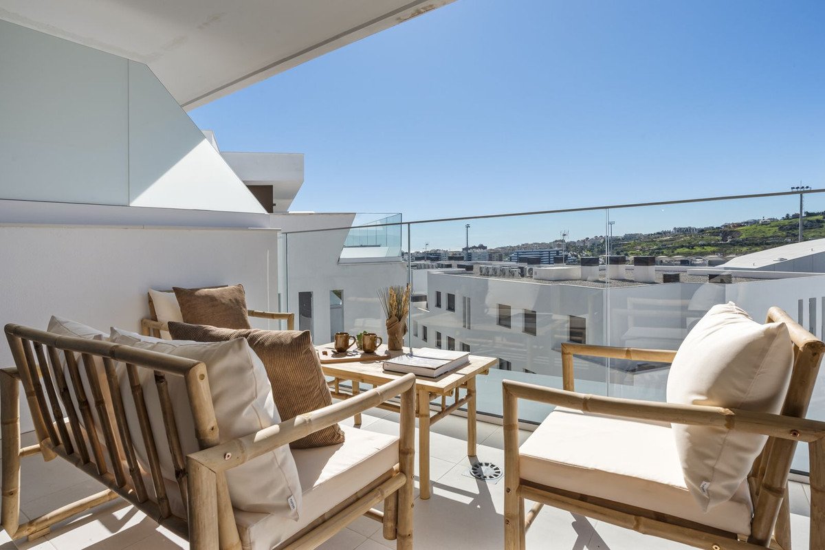 2 Bed Ground Floor Apartment in Estepona