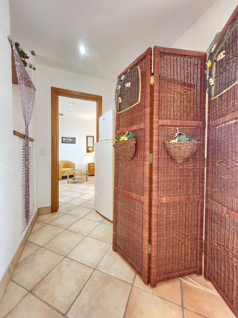 2 Bed Middle Floor Apartment in Puerto Banús