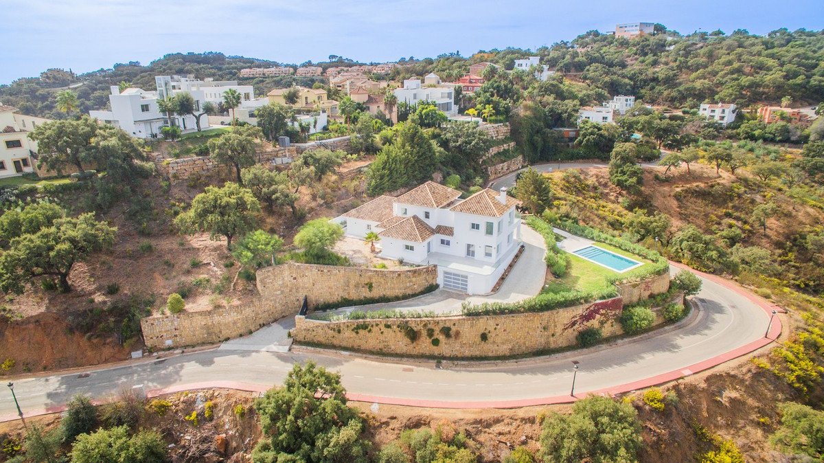 4 Bed Detached Villa in La Mairena