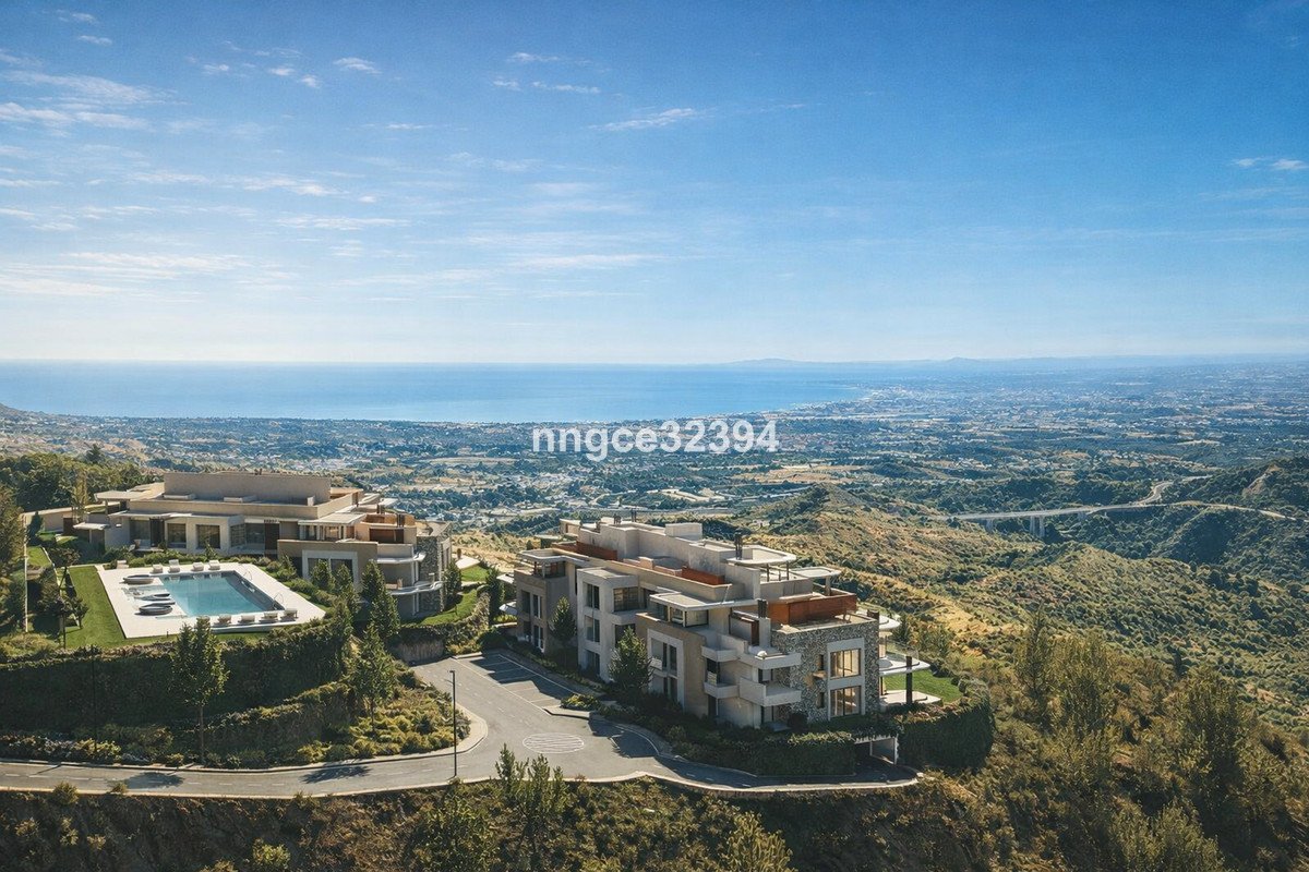 3 Bed Penthouse Duplex in La Quinta