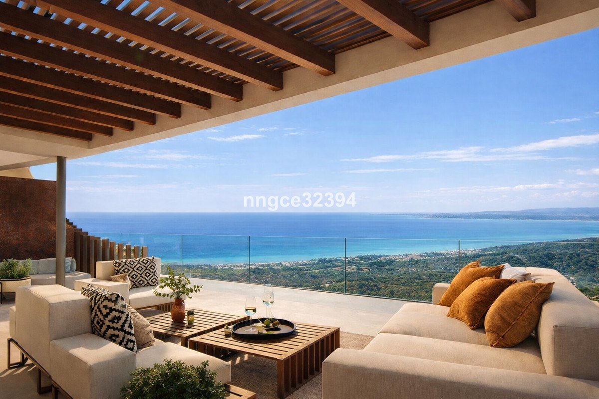 3 Bed Penthouse Duplex in La Quinta