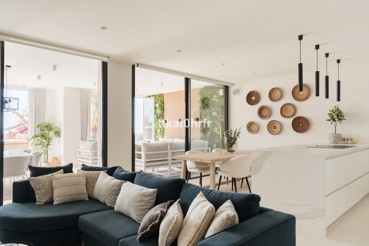 3 Bed Penthouse Duplex in Nueva Andalucía