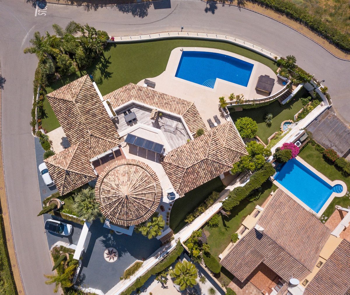 5 Bed Detached Villa in Benahavís