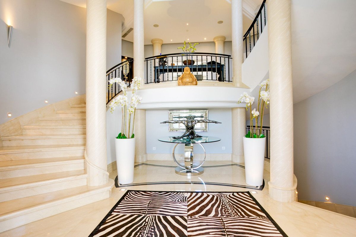 5 Bed Detached Villa in Benahavís