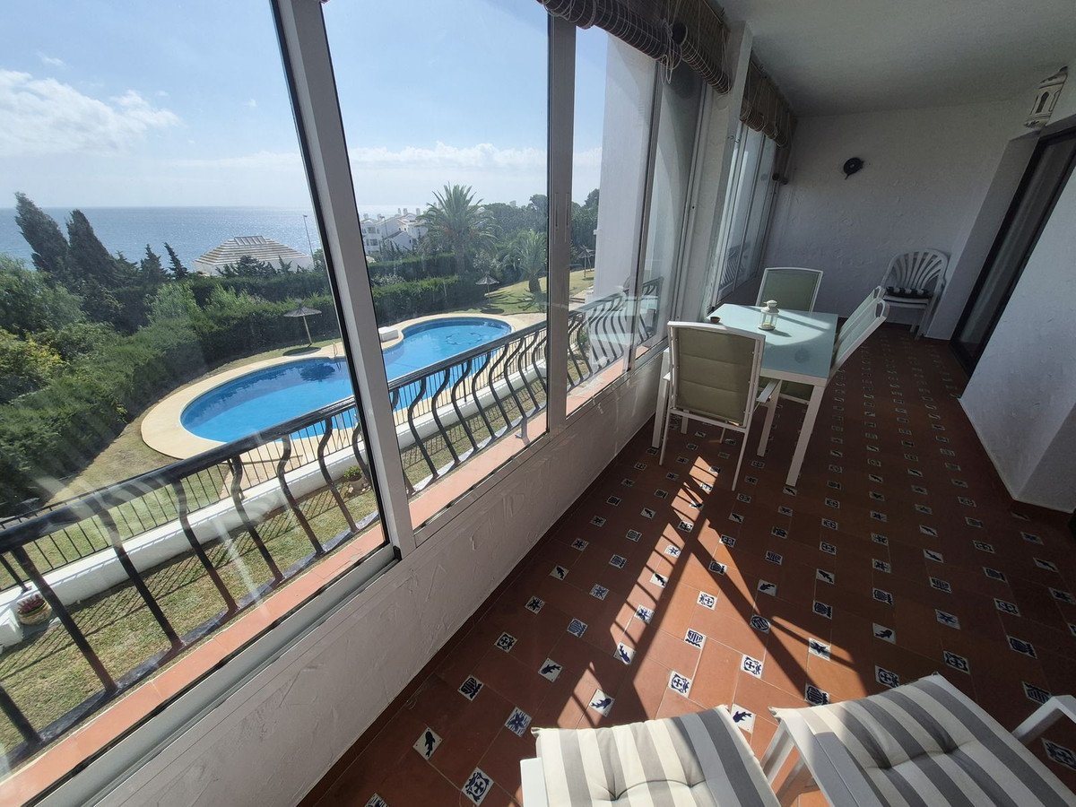 2 Bed Middle Floor Apartment in Torrenueva
