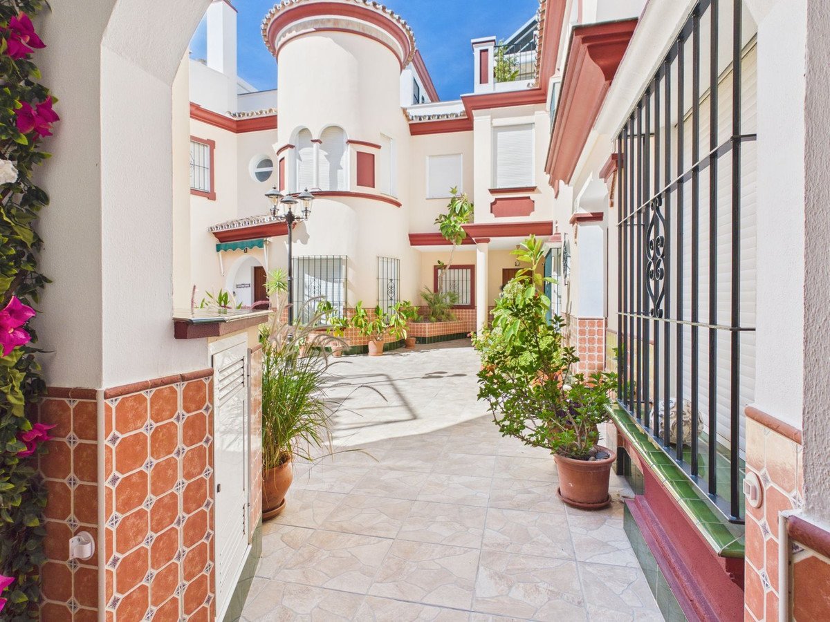 3 Bed Townhouse in Estepona