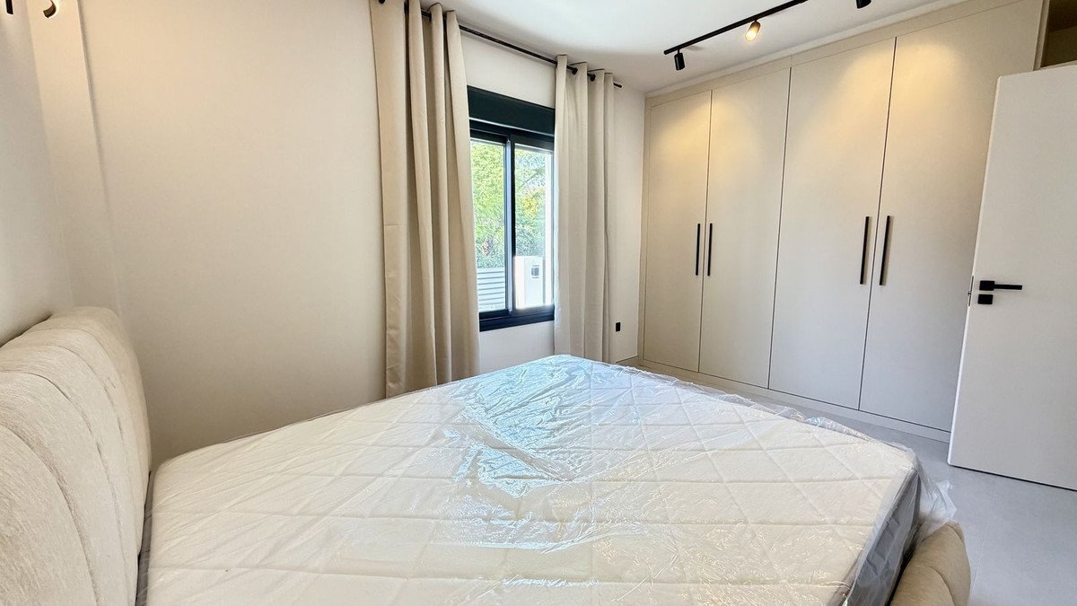 5 Bed Detached Villa in Nueva Andalucía