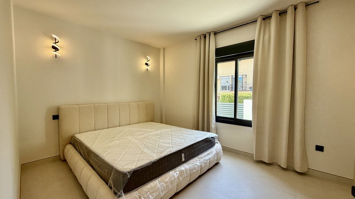 5 Bed Detached Villa in Nueva Andalucía